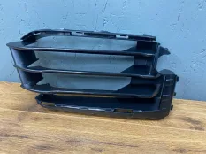 Решетка бампера 51117429016, передняя правая