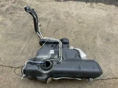 топливный бак Volkswagen Polo