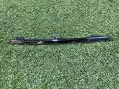 Молдинг решетки радиатора Renault Sandero