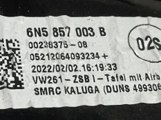 Торпедо Volkswagen Polo