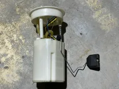 Топливный насос Volkswagen Polo