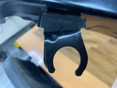 Полка брызговика BMW 3-series 41007284102