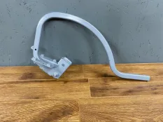 Петля багажной двери 6RF827301A, левая