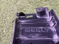 пластик салона Geely Coolray