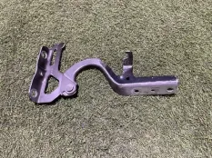петля капота Omoda S5