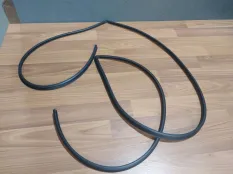 Молдинг лобового стекла Nissan Qashqai 6084ASMR J11