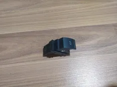 Кнопка открывания багажника Volkswagen POLO 1K0959831A MK5