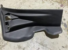 Водосток багажника BMW 6