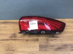 фонарь Geely Tugella