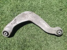 Рычаг подвески верхний Audi RS7