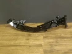 Кронштейн фары правый BMW 1-Series 51117148762 E81, правый