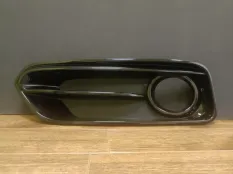 Решетка бампера BMW 1-Series 51117371667 F20, левая