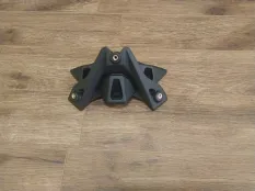 Крепление ветрового стекла BMW S1000R 46638393613