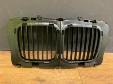 Решетка радиатора BMW 5-Series 51131973825 E34