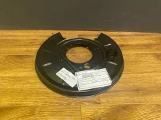 Кожух тормозного диска BMW 5-Series 34211159933 E28, задний левый