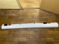 НАКЛАДКА ПОРОГА Mercedes-benz E-Class A2136980600 W213, правая