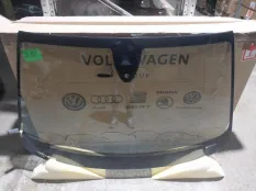 Лобовое стекло Audi 4H0845099AL D4