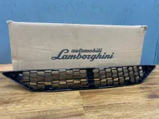 Решетка бампера Lamborghini Huracan 4T0807639BY9B