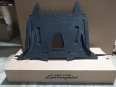 ЗАЩИТА ДНИЩА Lamborghini Huracan 4T0825208A