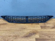 Решетка бампера 4T0807639