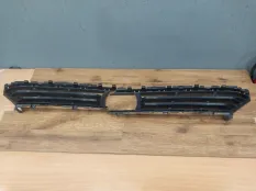 Решетка бампера BMW X7 51117423977 G07, передняя