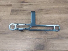 Кронштейн радиатора BMW x5 51647421775 G05, левый