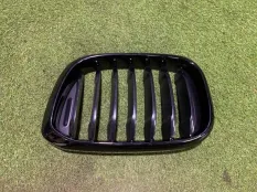 Решетка радиатора BMW X3 51137440853 G01, передняя левая
