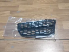 Решетка бампера BMW 5-Series 51118055134 F10, передняя правая