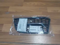 Решетка бампера BMW 5-Series 51118057617 F10, передняя левая