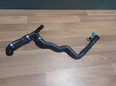 Патрубок системы охлаждения BMW X1 17127617377 F48