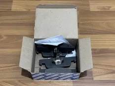 Тормозные колодки smart ForTwo QF83500 W453, переднее