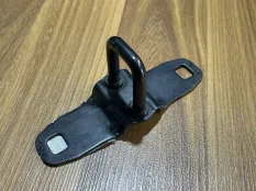 Петля багажной двери FIAT 500 50520218 500