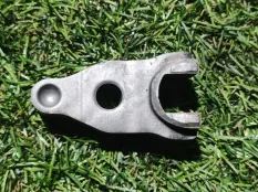 Кронштейн форсунки. Audi Q7