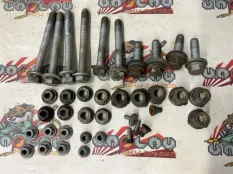 Болты передней подвески BMW E92 12.2007 33326760346 КУПЕ N46B20B