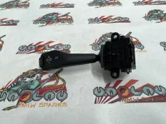 Подрулевой переключатель поворотников BMW E46 61318363668