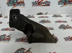 Кронштейн двигателя BMW E71 (X6M) 22116882036 S63, правый