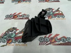 Кронштейн бампера BMW E46 01.2002 51128195322 КУПЕ N42B20A, задний правый