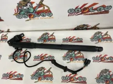 Амортизатор крышки багажника BMW 51247332695, левый