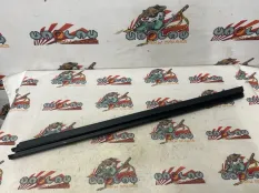 Уплотнитель стекла двери BMW G30 09.09.2020 51337336960 СЕДАН B57D30A, передний правый