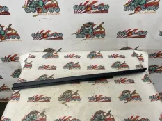 Уплотнитель стекла двери BMW G30 09.09.2020 51357336984 СЕДАН B57D30A, задний правый