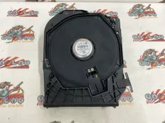 Сабвуфер BMW F30 65139210148, правый