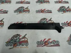 Дефлектор радиатора BMW G30 09.09.2020 17118577639 СЕДАН B57D30A, правый