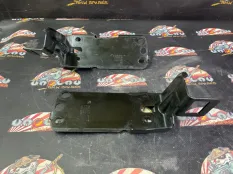 Кронштейн передней панели BMW E82 11.2008 51647117811 КУПЕ N54B30A