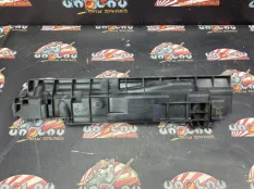 Кронштейн радиатора BMW E87 17107524914, правый