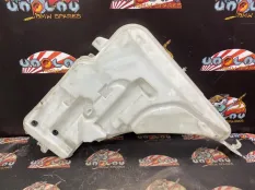 Бачок стеклоомывателя BMW F20 06.2013 61667241674 ХЭТЧБЕК N13B16