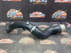 Патрубок интеркулера BMW F20 06.2013 13717597587 ХЭТЧБЕК N13B16