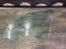 Стекло двери BMW F30 09.2014 51337259825 СЕДАН N47, переднее левое