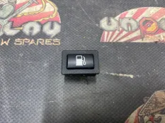 Кнопка открывания бензобака BMW G30 2018 61319358969 СЕДАН B48B20A
