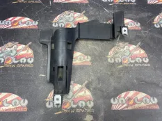 Кронштейн фары BMW E46 63128380187, левый