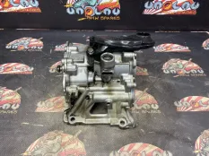 Масляный насос BMW G12 05.2016 11418570595 СЕДАН B57D30B